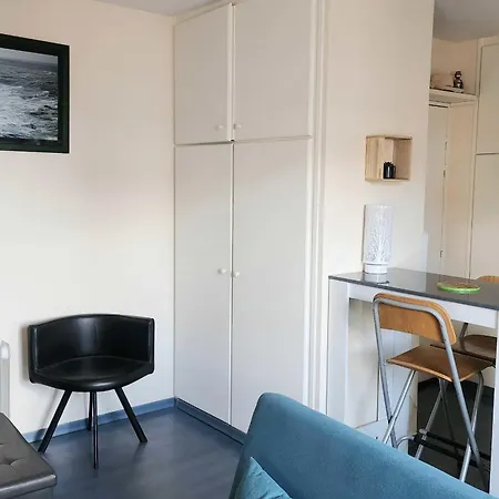 For Two With Balcony Of 20 M2 - Apartment
